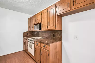 815 N Bledsoe Street, Gilmer, TX 75644 - Photo 11