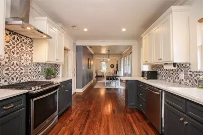 1951 College Avenue, Fort Worth, TX 76110 - Photo 11