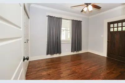 1951 College Avenue, Fort Worth, TX 76110 - Photo 19