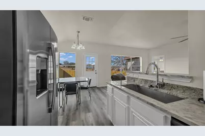 9944 Long Rifle Drive, Fort Worth, TX 76108 - Photo 11