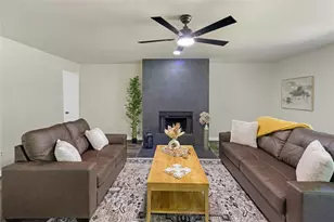 600 Kentucky Derby Ln, Fort Worth, TX 76179 - Photo 9