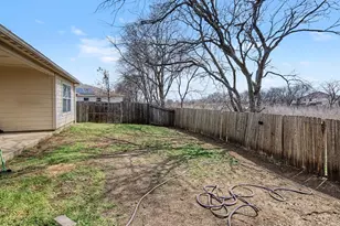 313 Misty Mountain Dr, Fort Worth, TX 76140 - Photo 37