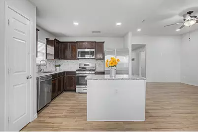 313 Misty Mountain Drive, Fort Worth, TX 76140 - Photo 13