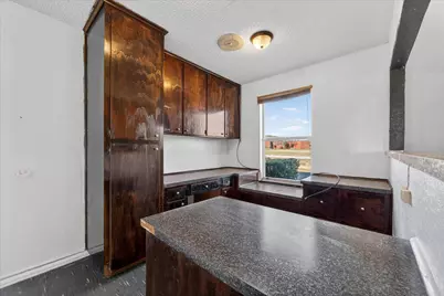 611 W Spring Valley Road, Hewitt, TX 76643 - Photo 23