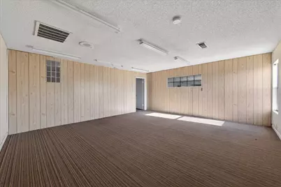 611 W Spring Valley Road, Hewitt, TX 76643 - Photo 27