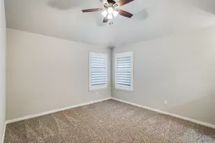 3602 Field Stone Dr, Carrollton, TX 75007 - Photo 25