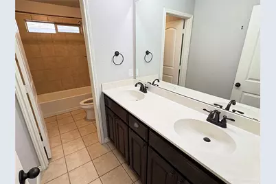 5900 Shiner Drive, Fort Worth, TX 76179 - Photo 15