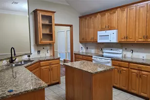 646 W Park Dr, Keller, TX 76248 - Photo 5