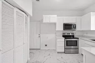 3420 Thannisch Ave, Fort Worth, TX 76105 - Photo 9