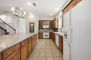 6017 Avalon St, North Richland Hills, TX 76180 - Photo 9