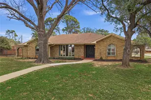 401 Monti Dr, Lewisville, TX 75057 - Photo 1