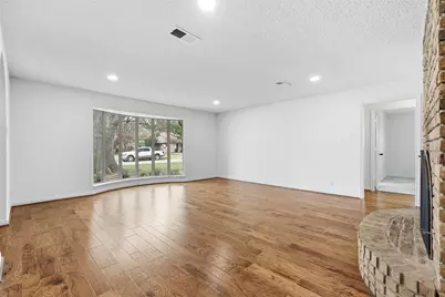 401 Monti Drive, Lewisville, TX 75057 - Photo 11