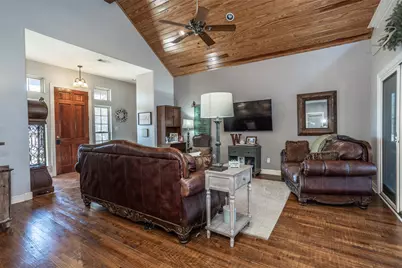 377 Quail Hill Road, Whitesboro, TX 76273 - Photo 7