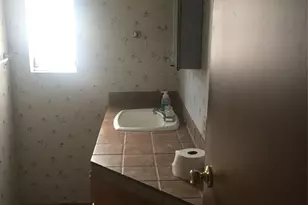 401 W Elliott St, Breckenridge, TX 76424 - Photo 27