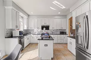 8234 Robertson Dr, Frisco, TX 75036 - Photo 13