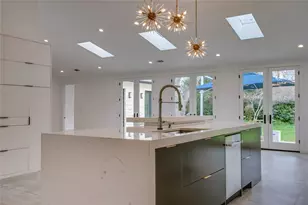 2045 Marydale Dr, Dallas, TX 75208 - Photo 21