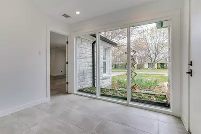 2045 Marydale Drive, Dallas, TX 75208 - Photo 31