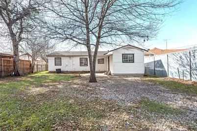 1720 Waldrop Street, Irving, TX 75061 - Photo 21