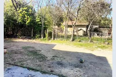 825 Cumberland Street, Dallas, TX 75203 - Photo 3