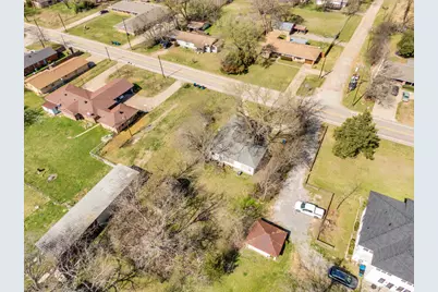 311 E San Saba Street, Wortham, TX 76693 - Photo 23