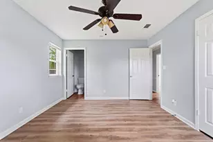 6246 Guilford St, Forest Hill, TX 76119 - Photo 17