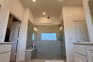 218 Oakcrest Dr, Justin, TX 76247 - Photo 23