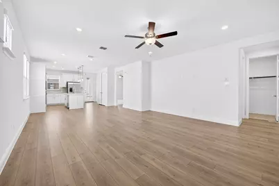 423 Cherry Laurel Drive, Little Elm, TX 75068 - Photo 7