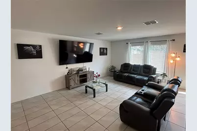 3386 Peyton Lila Road, Dallas, TX 75212 - Photo 5