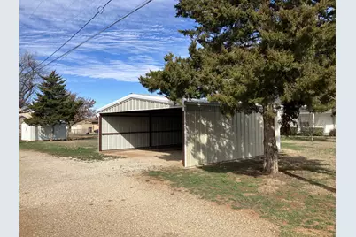 109 N Foley Street, Seymour, TX 76380 - Photo 9