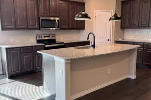 3706 Swale St, Grand Prairie, TX 75052 - Photo 5