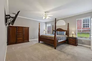 1200 Cedar Valley Dr, Irving, TX 75063 - Photo 7