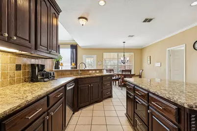 1200 Cedar Valley Drive, Irving, TX 75063 - Photo 17