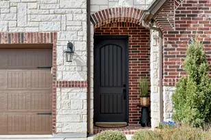 409 Chestnut Ln, Roanoke, TX 76262 - Photo 7