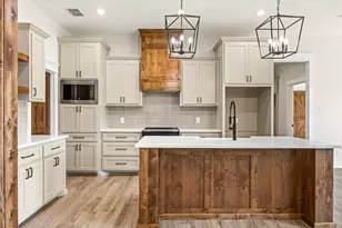 410 Hidden Lake, Bluff Dale, TX 76433 - Photo 11