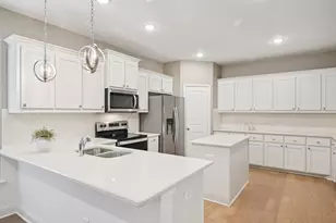 1007 Pecos St, Aubrey, TX 76227 - Photo 9