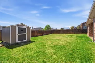 420 Blue Star Ct, Burleson, TX 76028 - Photo 37