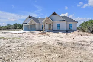 105 Anchors Way, Bluff Dale, TX 76433 - Photo 3