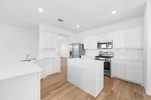 3417 Kaufman Ct, Little Elm, TX 75068 - Photo 9