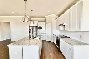 1513 Galveston St, Grand Prairie, TX 75051 - Photo 5