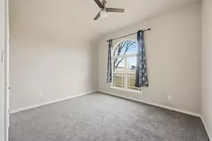 1513 Galveston St, Grand Prairie, TX 75051 - Photo 11