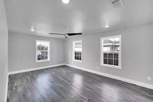 113 Frierson St, Waxahachie, TX 75165 - Photo 13