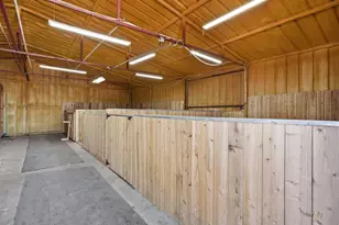 19901 S Hwy 281, Lipan, TX 76462 - Photo 37