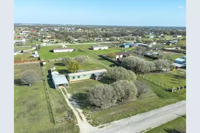 11205 Pikes Peak, Venus, TX 76084 - Photo 1