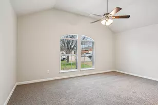 449 Cambridge Dr, Saginaw, TX 76179 - Photo 11