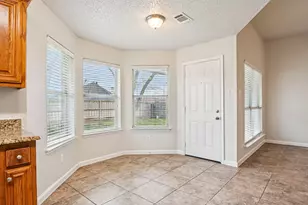 449 Cambridge Dr, Saginaw, TX 76179 - Photo 9