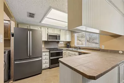 6604 Brookdale Drive, Watauga, TX 76148 - Photo 9