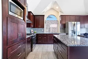 2813 Halsey Dr, Flower Mound, TX 75028 - Photo 11