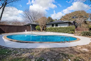 7992 Fallmeadow Ln, Dallas, TX 75248 - Photo 29