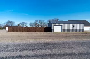 733 Ridgeview Dr, Sherman, TX 75090 - Photo 7
