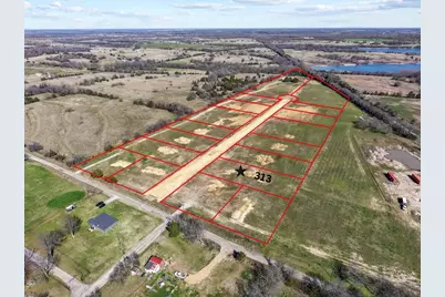 313 Roundtree Circle, Wolfe City, TX 75496 - Photo 1